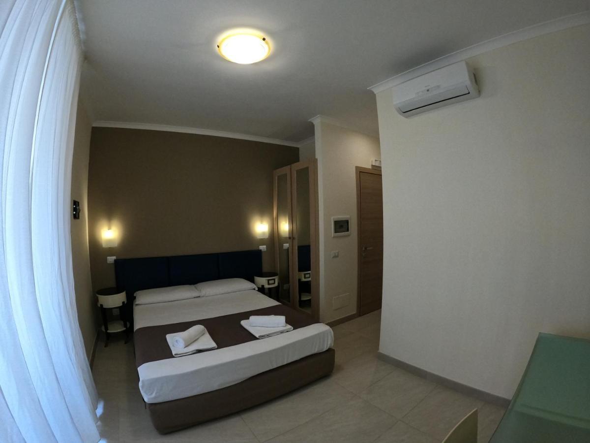 Relais Central Turati Рим Екстериор снимка