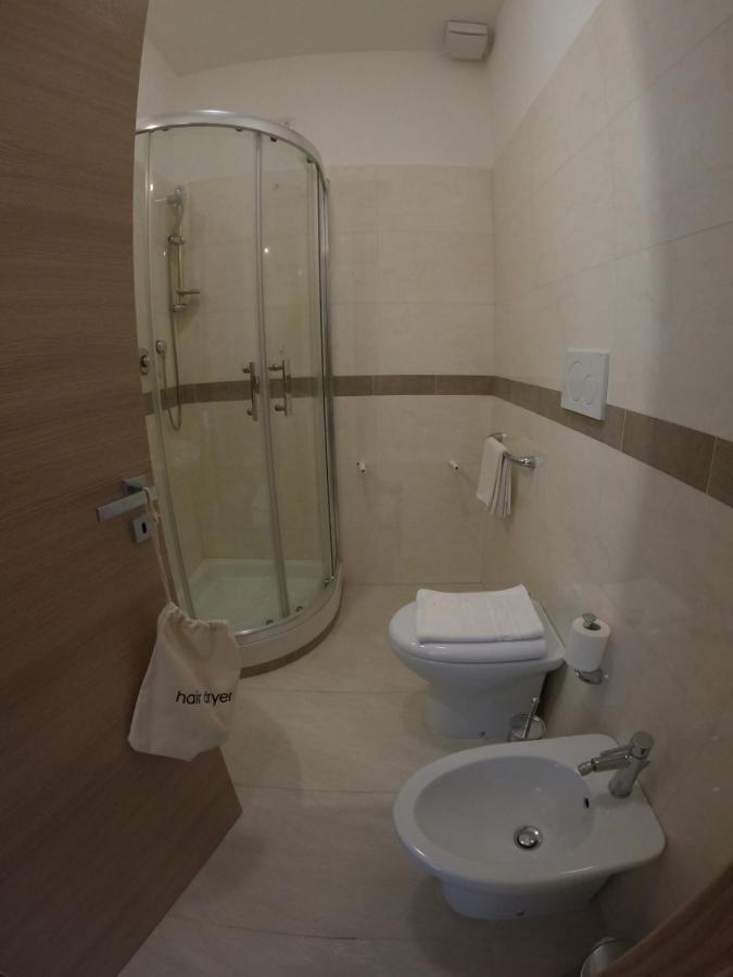 Relais Central Turati Рим Екстериор снимка