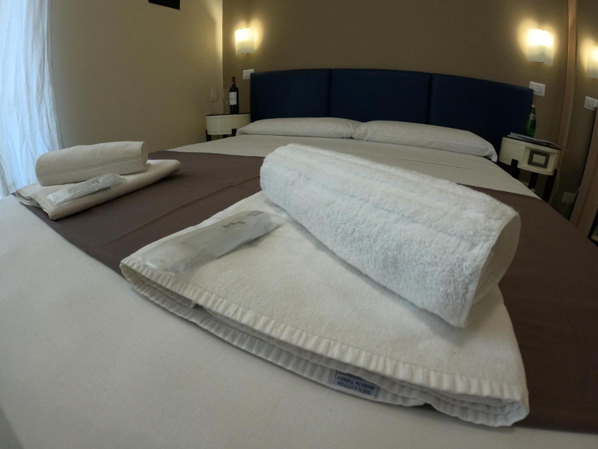Relais Central Turati Рим Екстериор снимка